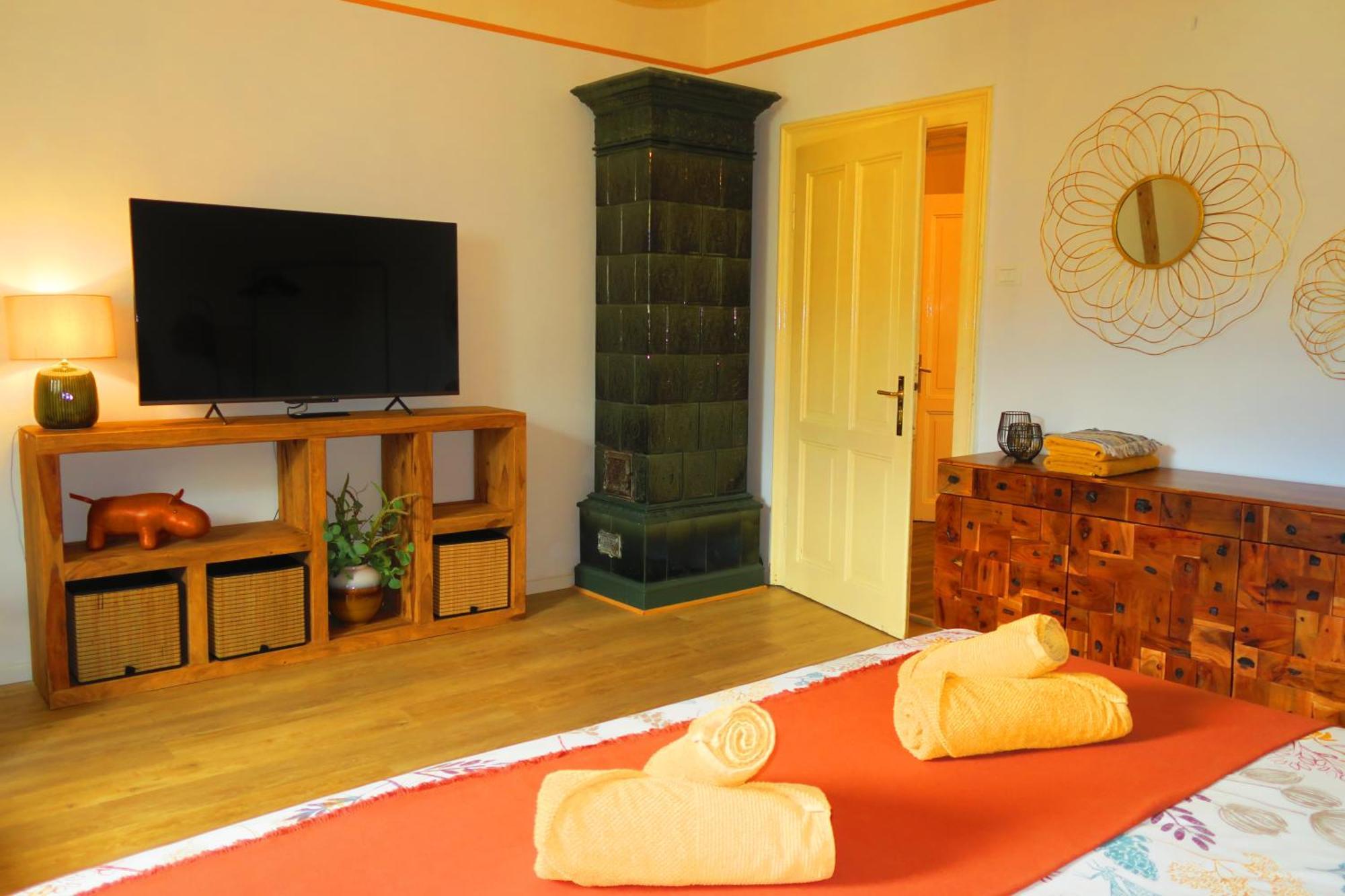 Apartment 3-zimmer-appartement In Privatvilla, Zentrum, Kostenloser Parkplatz Mit Gaestekarte